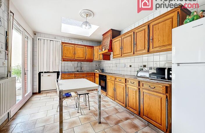 À vendre -  Maison 8 chambres - 207 m² habitables - 3 garages -Jardin - Quartier recherché de Lille - Vieux lille — photo 4