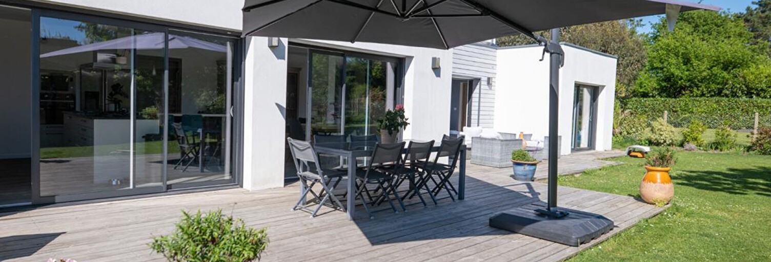 Maison 8 Pièces 250 m² à vendre à Saint-Armel (56450)