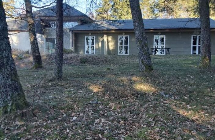 Ensemble immobilier  3700 m² — photo 3