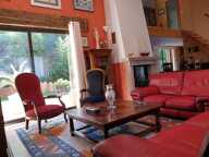 Un ensemble regroupant une maison d'architecte indépendante  avec grand garage, local professionnel et un locatif à Amélie les Bains — photo 2