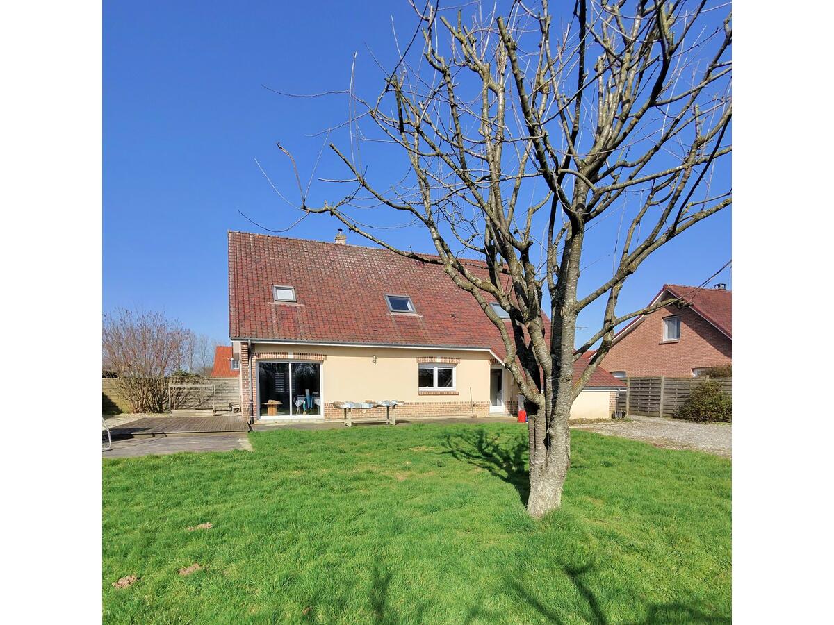 Villa / Maison  T6 à vendre Azincourt 62310