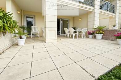 Appartement 2 pièces 244400 €