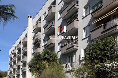 Appartement 4 pièces 145000 €