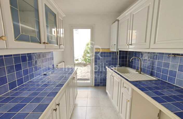 MAISON JUMELEE 89 M²  + GARAGE ET PARKING — photo 5