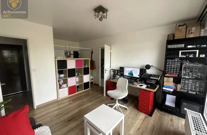 APPARTEMENT F2 AVEC GARAGE ET BALCONS — photo 2