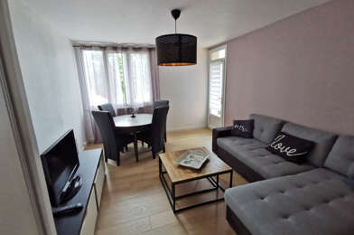 Appartement 3 pièces 700 €