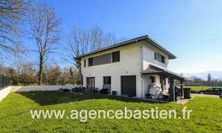 Maison 6 Pièces 151 m² à vendre à Saint-Genis-Pouilly (01630)