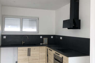 Appartement 3 pièces 670 €