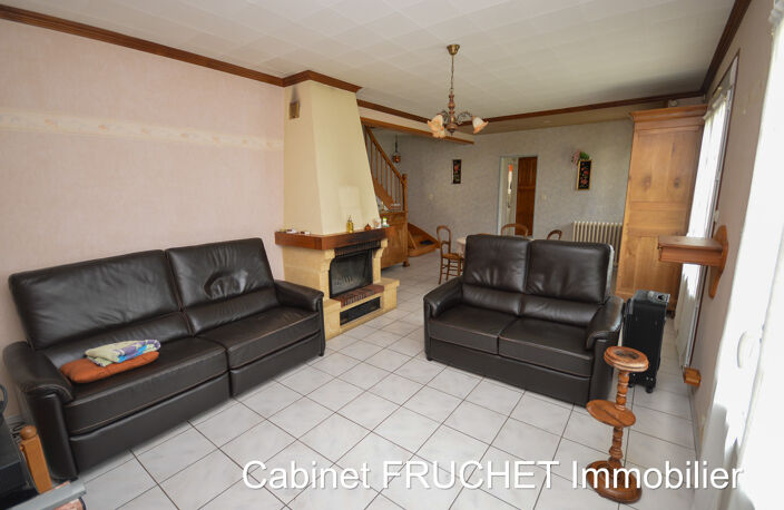 Rare ! CHANTONNAY. Maison 4 chambres. Quartier calme. — photo 5