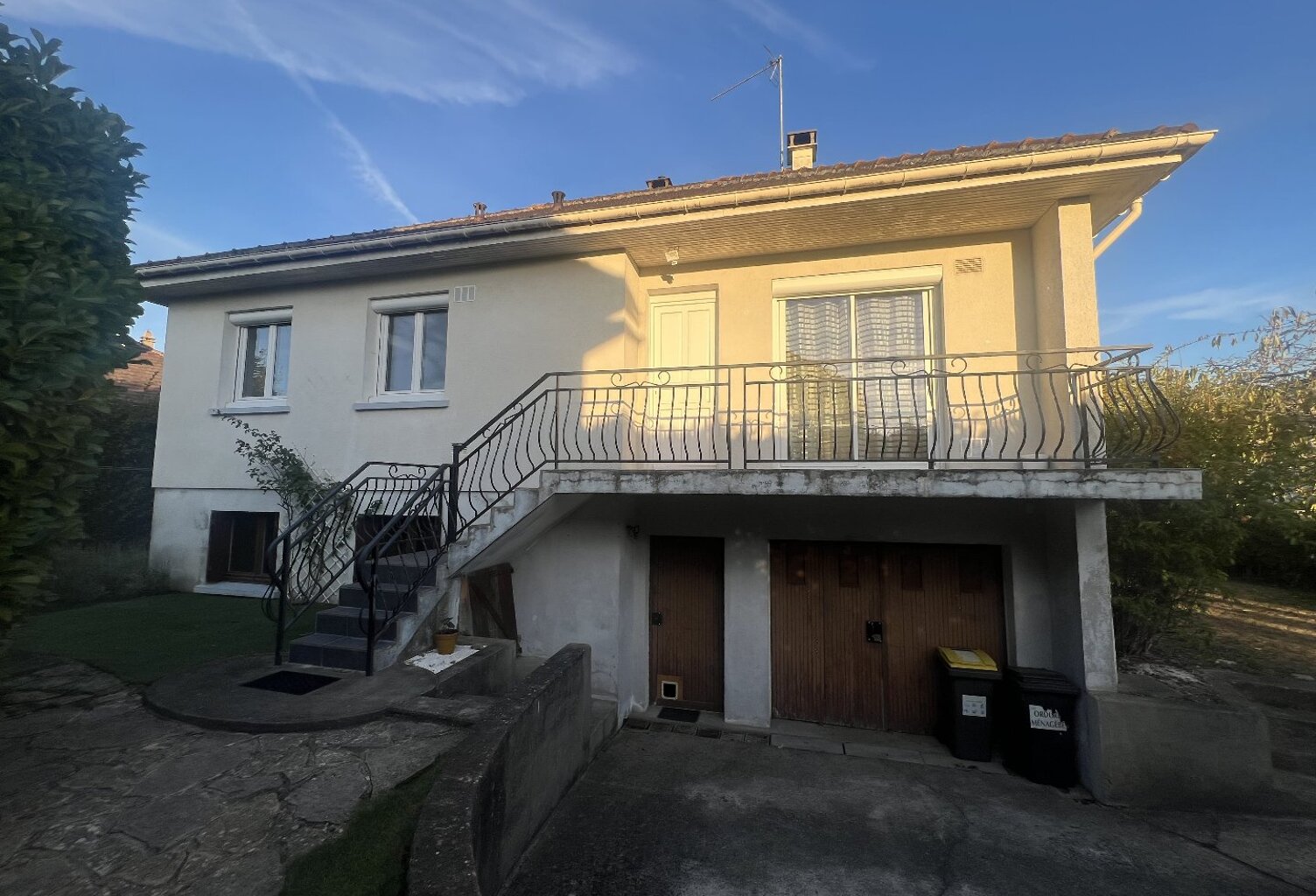 PAVILLON SUR SOUS-SOL TOTAL — photo 1