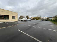 LOCAL COMMERCIAL — photo 4