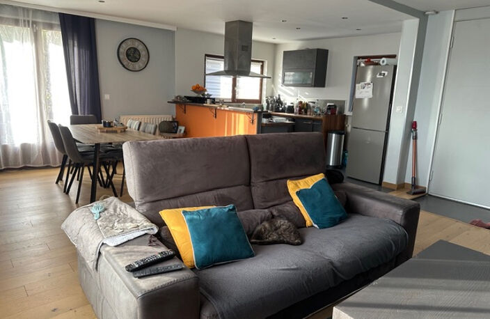 A visiter très belle maison secteur bas de Montreynaud — photo 4