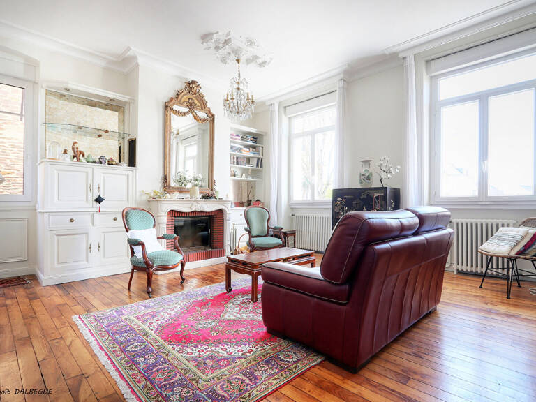 Rennes Thabor/ Sévigné - Maison de Type 8 - Exclusivté — photo 1