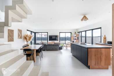 Maison 6 pièces 520000 €
