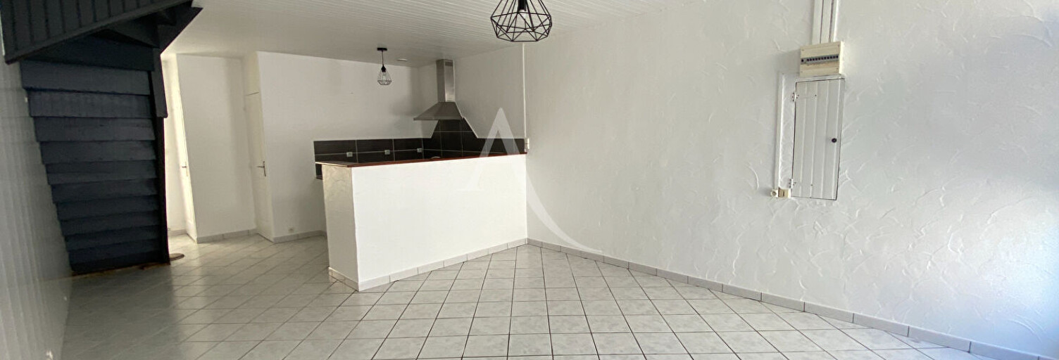 Maison 3 Pièces 73 m² à louer à Pexiora (11150)