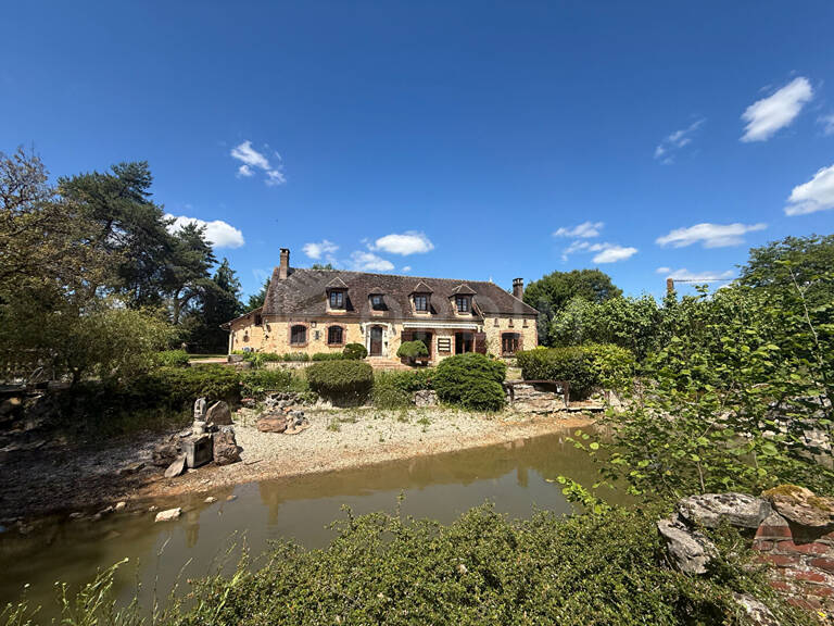 Maison Tannerre En Puisaye — photo 1