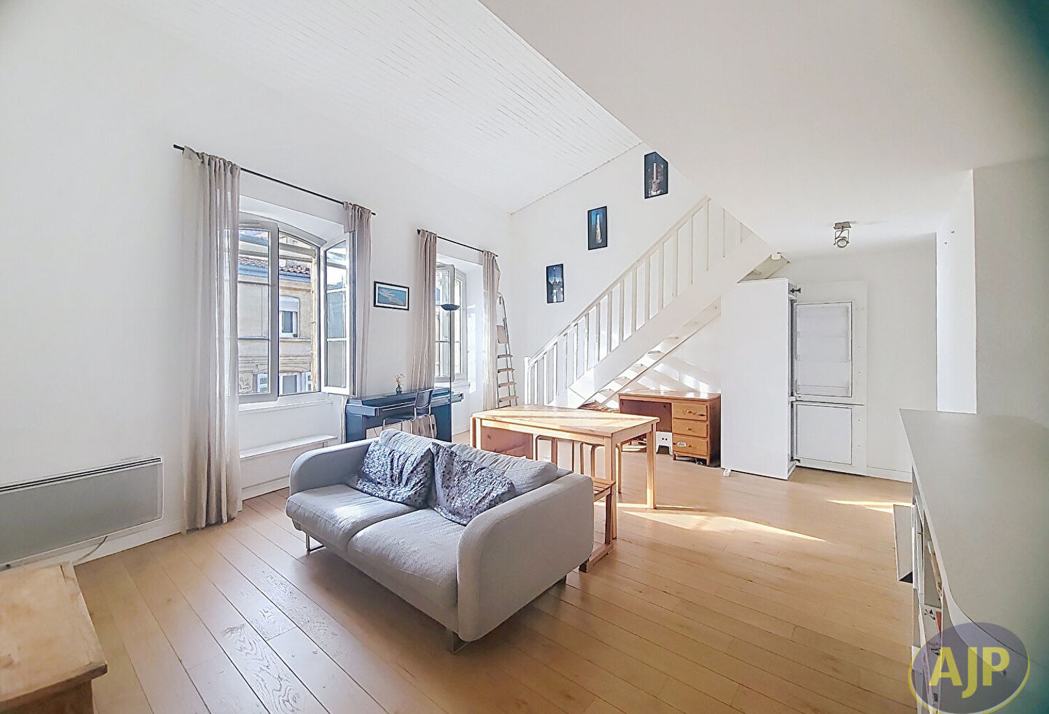 T3 Bordeaux-Duplex 71m²- Dernier Etage — photo 1