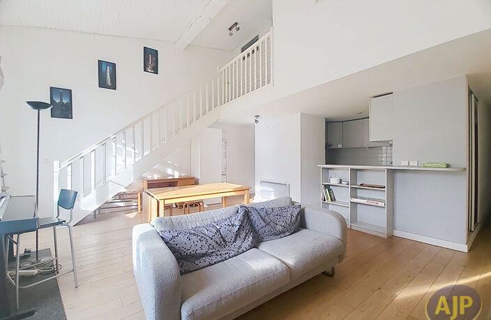 T3 Bordeaux-Duplex 71m²- Dernier Etage — photo 3