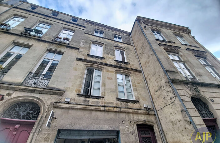 T3 Bordeaux-Duplex 71m²- Dernier Etage — photo 4