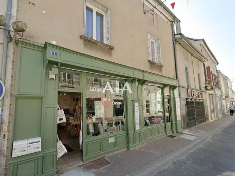 Local commercial et appartement — photo 1