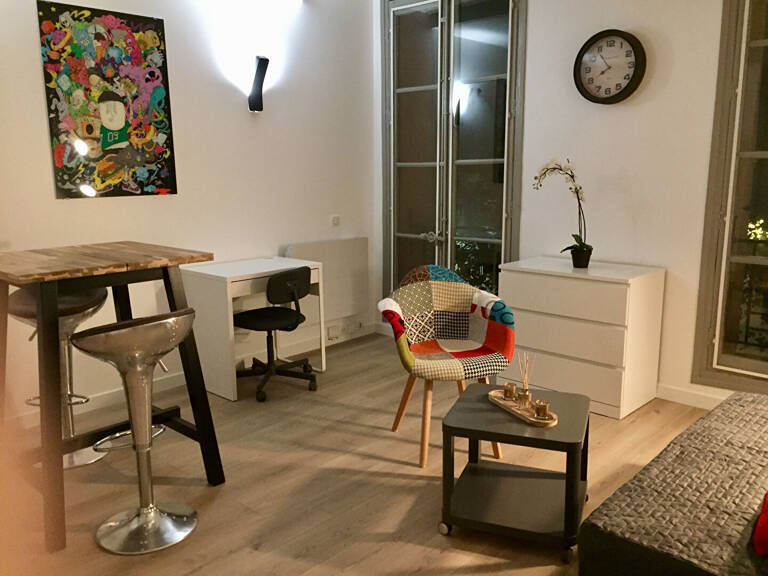 Studio rénové - Secteur Rotonde Aix en Provence — photo 1