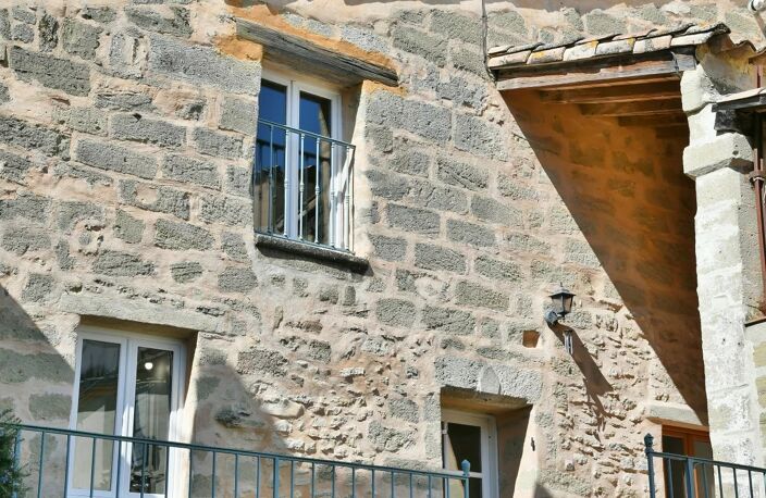 Charmante maison de village avec cour et terrasses — photo 5