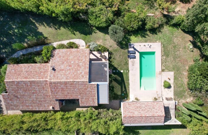 Villa avec jardin, vue dégagée, avec piscine chauffée, à 6km d'U — photo 2
