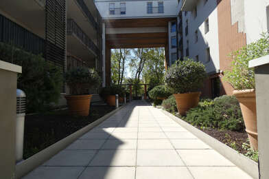 Appartement 4 pièces 240000 €