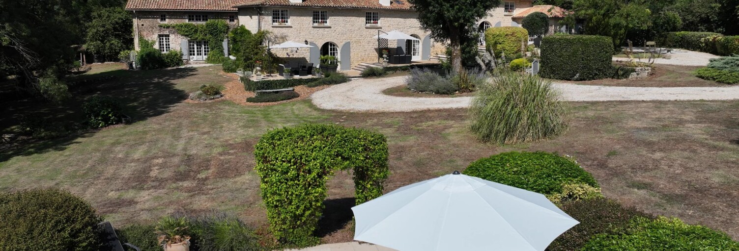 Maison 8 Pièces 234 m² à vendre à Melle (79500)