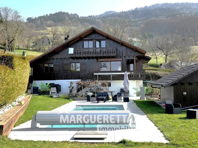 CHALET 240 M² AVEC PISCINE + 2 STUDIOS — photo 1