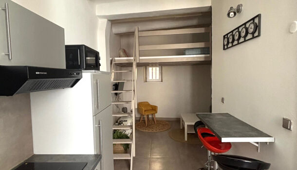 Appartement 1 pièces  à louer Marseille 7eme 13007