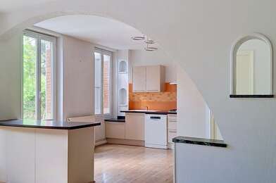 Appartement 3 pièces 850 €