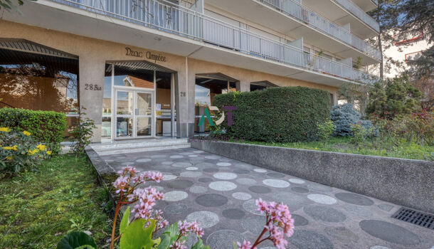 Appartement 4 pièces  à vendre Grenoble 38000