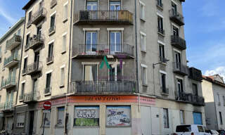 Immeuble  349 m² à vendre à Grenoble (38000)