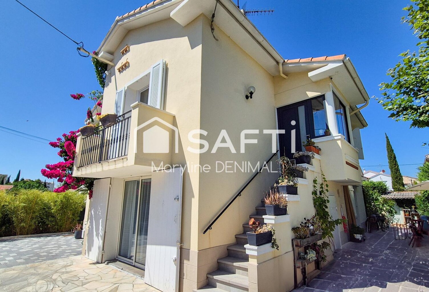 Villa de charme rénovée  130 m² avec piscine à deux pas des plages et des commerces — photo 1