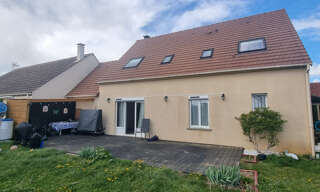 Maison 7 Pièces 136 m² à vendre à Donnemain-Saint-Mamès (28200)