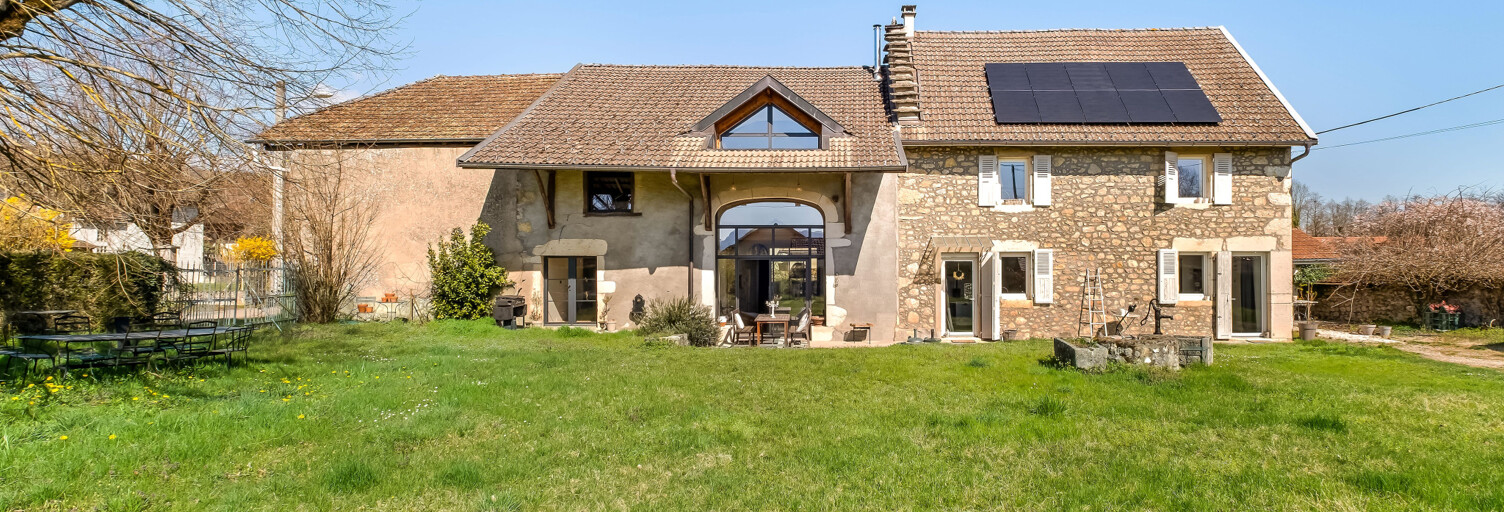 Maison 8 Pièces 230 m² à vendre à Arboys-en-Bugey (01300)