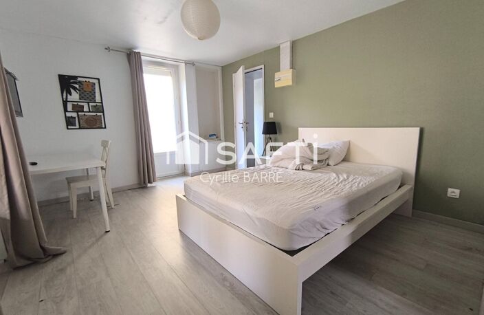 IMMEUBLE RENTABLE   CENTRE RUELLE ! 5 chambres  Idéal colocation  Produit rare à forte rentabilité ? — photo 3