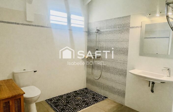 Bouillante  Bungalow dans environnement calme — photo 5