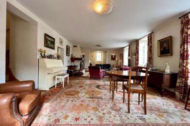 Maison 8 pièces 420000 €