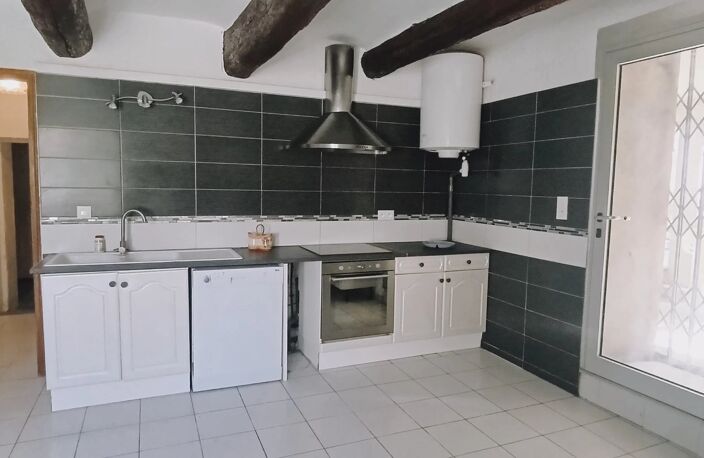 CHARMANTE MAISON DE 160 M² AVEC 4 CHAMBRES À LA PALME — photo 2