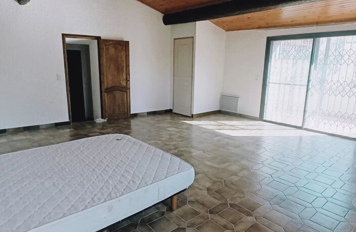 CHARMANTE MAISON DE 160 M² AVEC 4 CHAMBRES À LA PALME — photo 4