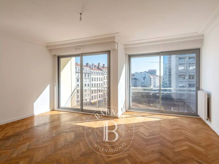 Lyon 3 - Appartement 87,37 m²  - 3 chambres - Loggia — photo 1