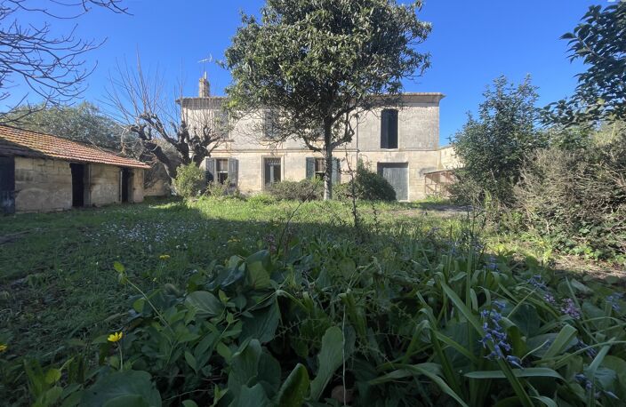 Vente maison 7 pièces 255 m² Fontvieille (13990) — photo 5