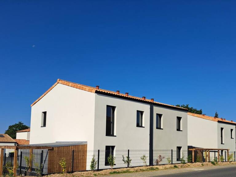 Maisons 83 m2 à  Gétigné (44) — photo 1