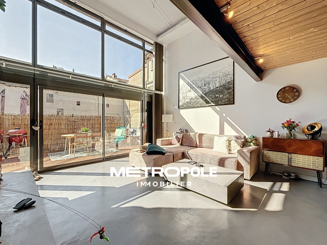 LOFT AMÉNAGÉ 3 CHAMBRES TERRASSE PARKING — photo du bien