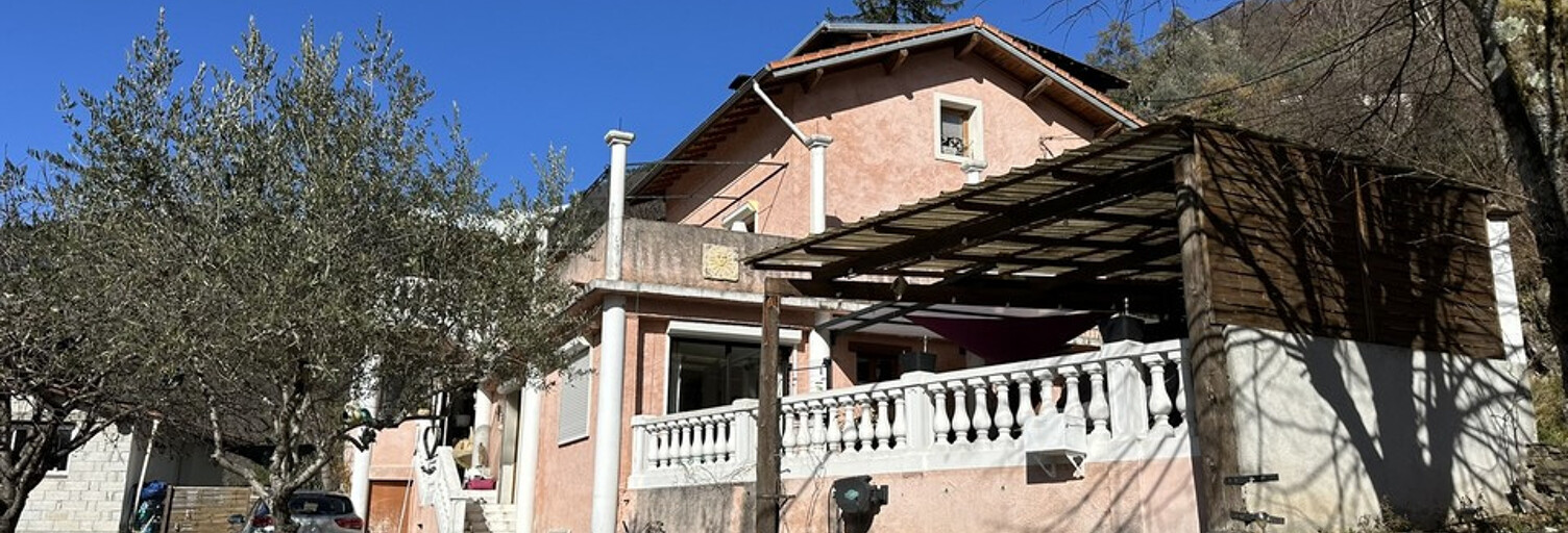 Maison 5 Pièces 128 m² à vendre à Roquebillière (06450)