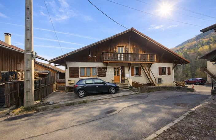 Maison à rénover avec 2 appartements Brizon — photo 2