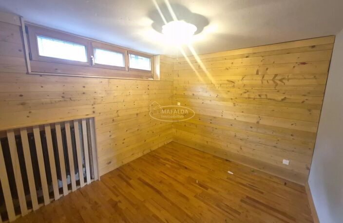 Maison à rénover avec 2 appartements Brizon — photo 5