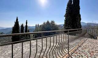 Maison 7 Pièces 125 m² à vendre à Lucéram (06440)